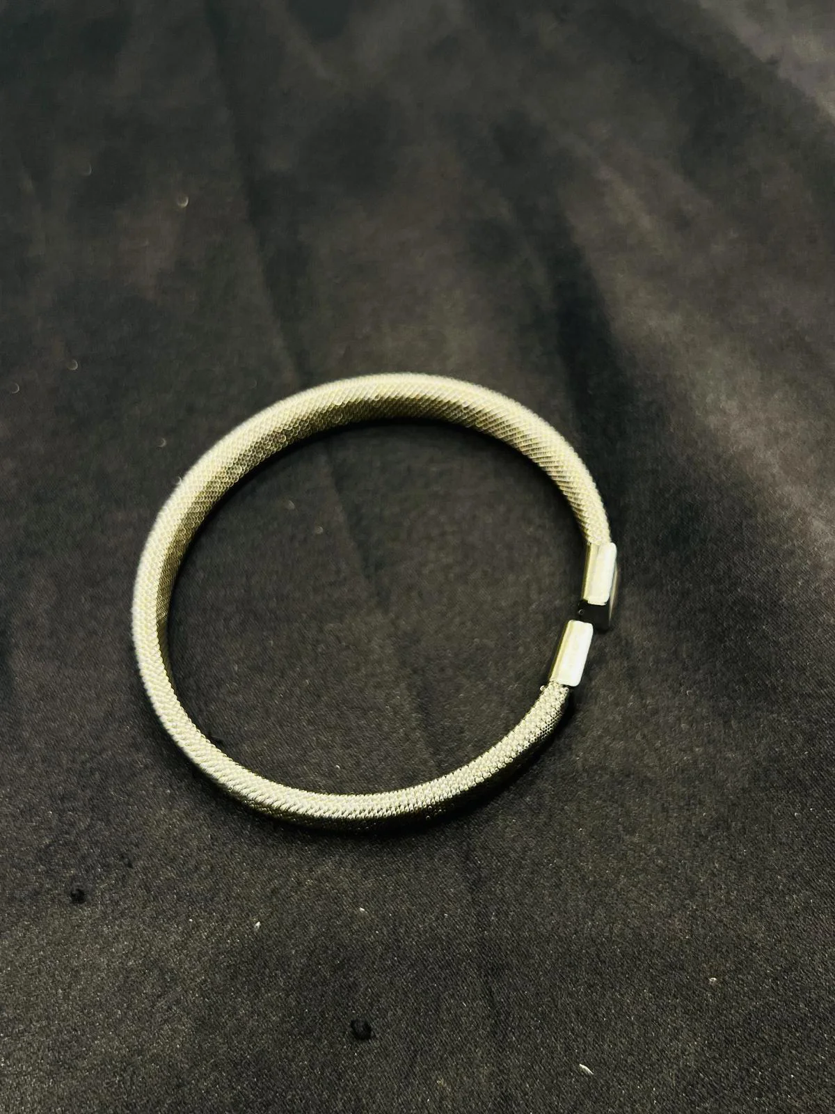 Stainless Steel Silver Plain Handcuff