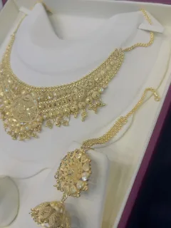 Beautiful gold polish necklace set with real goldlook view 4