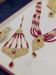 Beautiful gold polish bridle set with mala in real gold look view 4