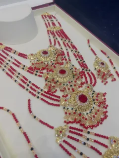 Beautiful gold polish Katmala set with real goldlook view 2