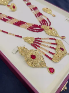 Beautiful gold polish bridle set with mala in real gold look view 3