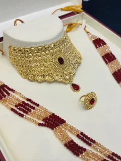 Beautiful gold polish bridle set with mala in real gold look view 2