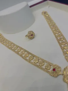 Beautiful gold polish mala set with real goldlook view 3