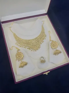 Beautiful gold polish necklace set with real goldlook view 1